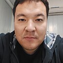 Aб, 32 года