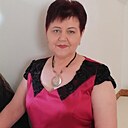 Валия, 67 лет