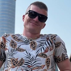 Фотография мужчины Denis, 32 года из г. Санкт-Петербург