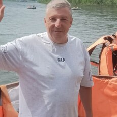 Виктор, 52 из г. Красноярск.