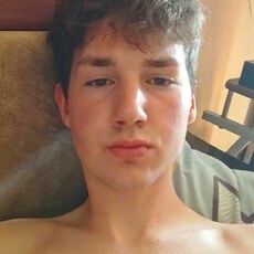 Фотография мужчины Максим, 19 лет из г. Нижний Новгород