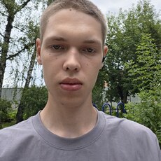 Фотография мужчины Владислав, 18 лет из г. Чебаркуль