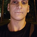 Михаил, 32 года