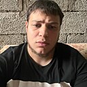 Магомед, 18 лет