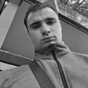 Максим, 23 года