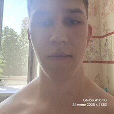 Фотография мужчины Влад, 19 лет из г. Симферополь