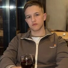 Фотография мужчины Андрей, 18 лет из г. Бердск