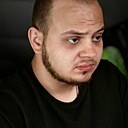 Макс, 20 лет