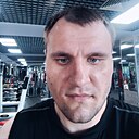Илья, 32 года