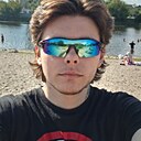 Саша, 20 лет