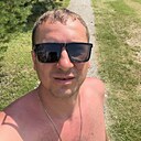 Максим, 33 года