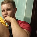 Максим, 24 года