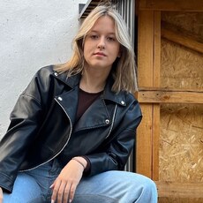 Фотография девушки Олеся, 18 лет из г. Вологда
