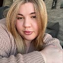Полина, 22 года