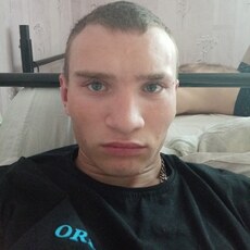 Фотография мужчины Кирилл, 19 лет из г. Новосибирск