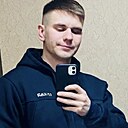 Саша, 32 года