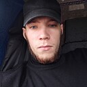 Максим, 22 года