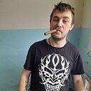 Макс, 33 года
