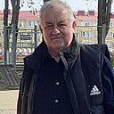 Анатолий, 61 год