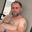 Мужчина, 32 года