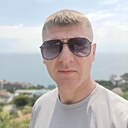 Maks, 41 год