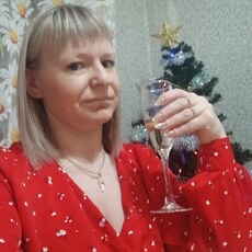 Фотография девушки Оксана, 31 год из г. Красноярск