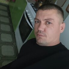 Сергей, 40 из г. Санкт-Петербург.