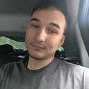 Денис, 22 года