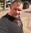 Павел, 44 года