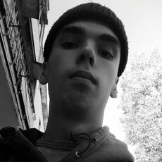Фотография мужчины Илья, 19 лет из г. Харьков