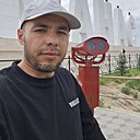 Зубаир, 33 года
