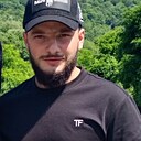 Артем, 25 лет