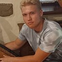 Валентин, 22 года