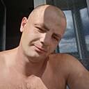 Саша, 32 года