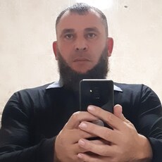 Роман, 46 из г. Енакиево.