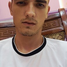 Фотография мужчины Akmal, 22 года из г. Гулистан