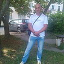 Валера, 52 года