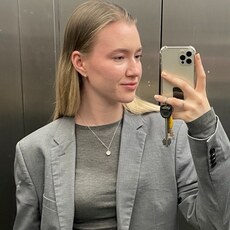 Алина, 26 из г. Владивосток.