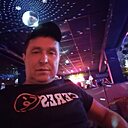 Лев, 44 года