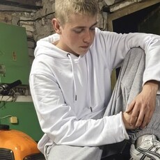 Фотография мужчины Кирилл, 18 лет из г. Слуцк