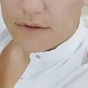 Muhammad, 32 года