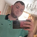 Максим, 23 года