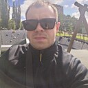 Макс, 34 года