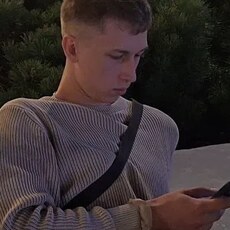 Фотография мужчины Ярослав, 18 лет из г. Рязань