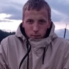 Фотография мужчины Артем, 20 лет из г. Риддер
