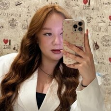 Оксана, 19 из г. Екатеринбург.