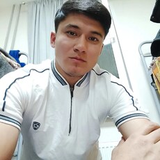 Фотография мужчины Kamronbek, 25 лет из г. Мичуринск