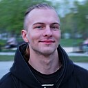 Максим, 26 лет