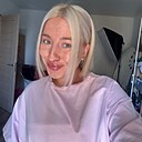 Настя, 27 лет