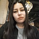 Vary, 34 года